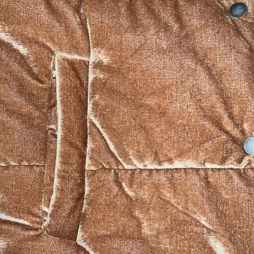 Jacket - Picture 2 of 3